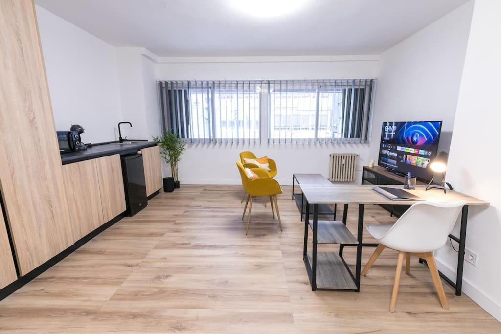Appartement Estudio-oficina Moderno, Centro De *